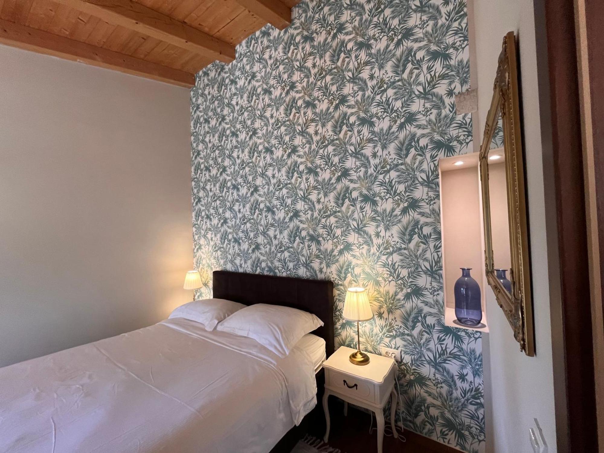 Apartments Villa Mirjana Mlini Bilik gambar