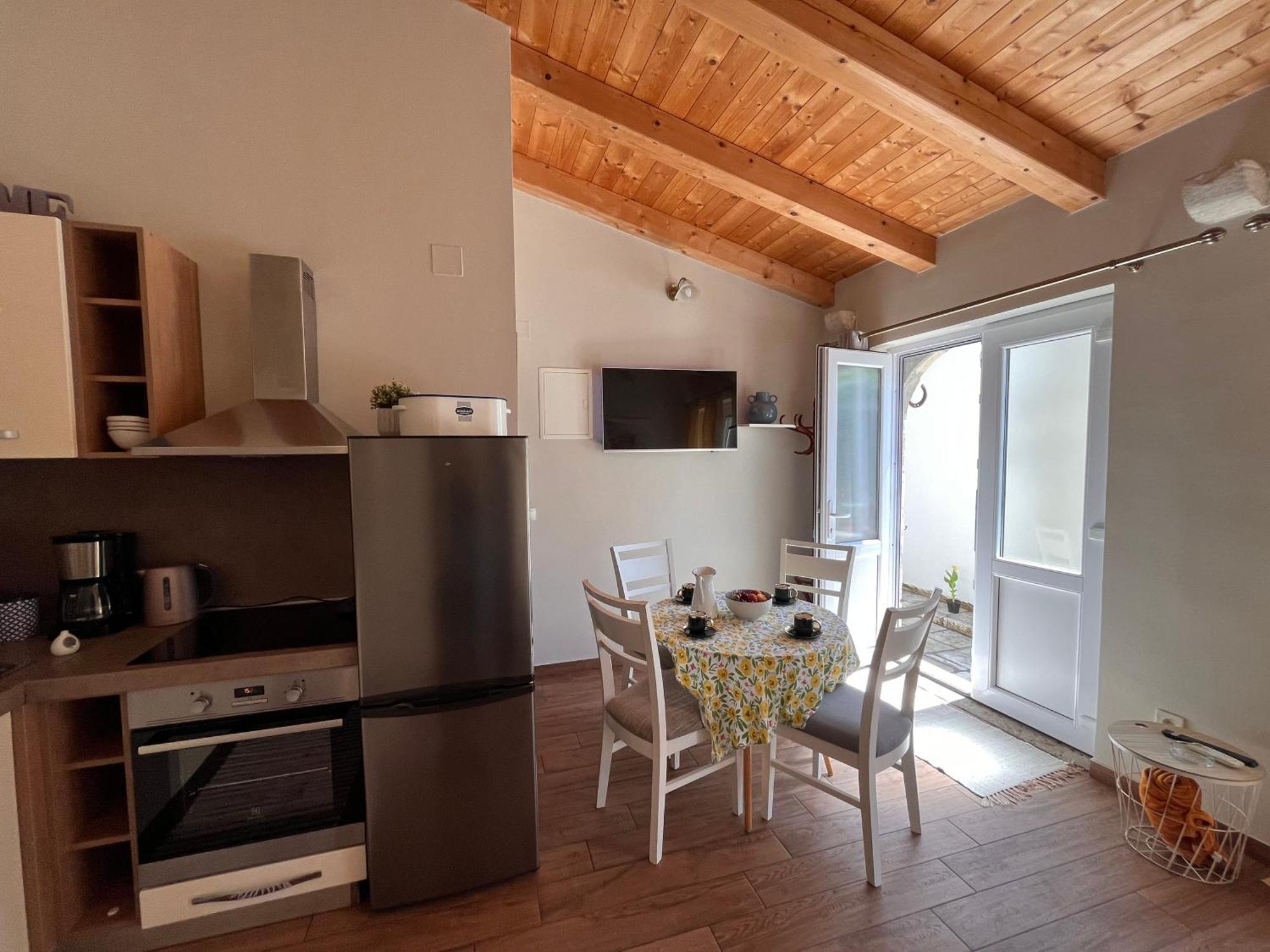 Apartments Villa Mirjana Mlini Bilik gambar